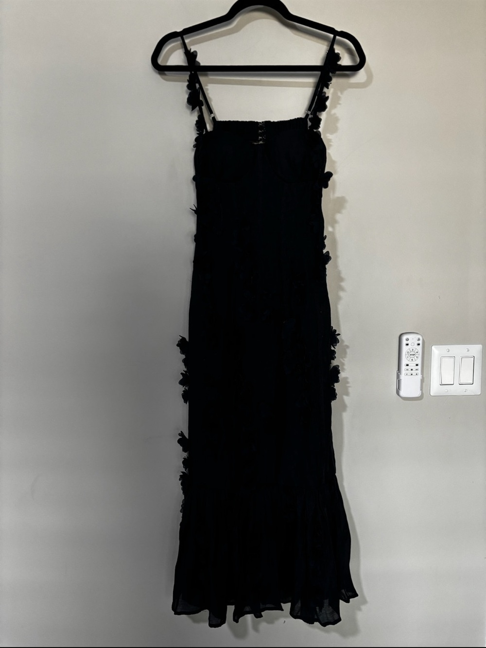 Petal & Pup Posedly Rosette Mermaid Midi Dress Navy Size Small - Picture 3 of 10
